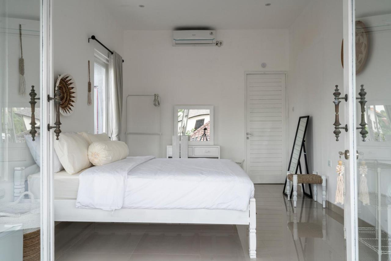 Isaiya Boutique Hotel Canggu Extérieur photo