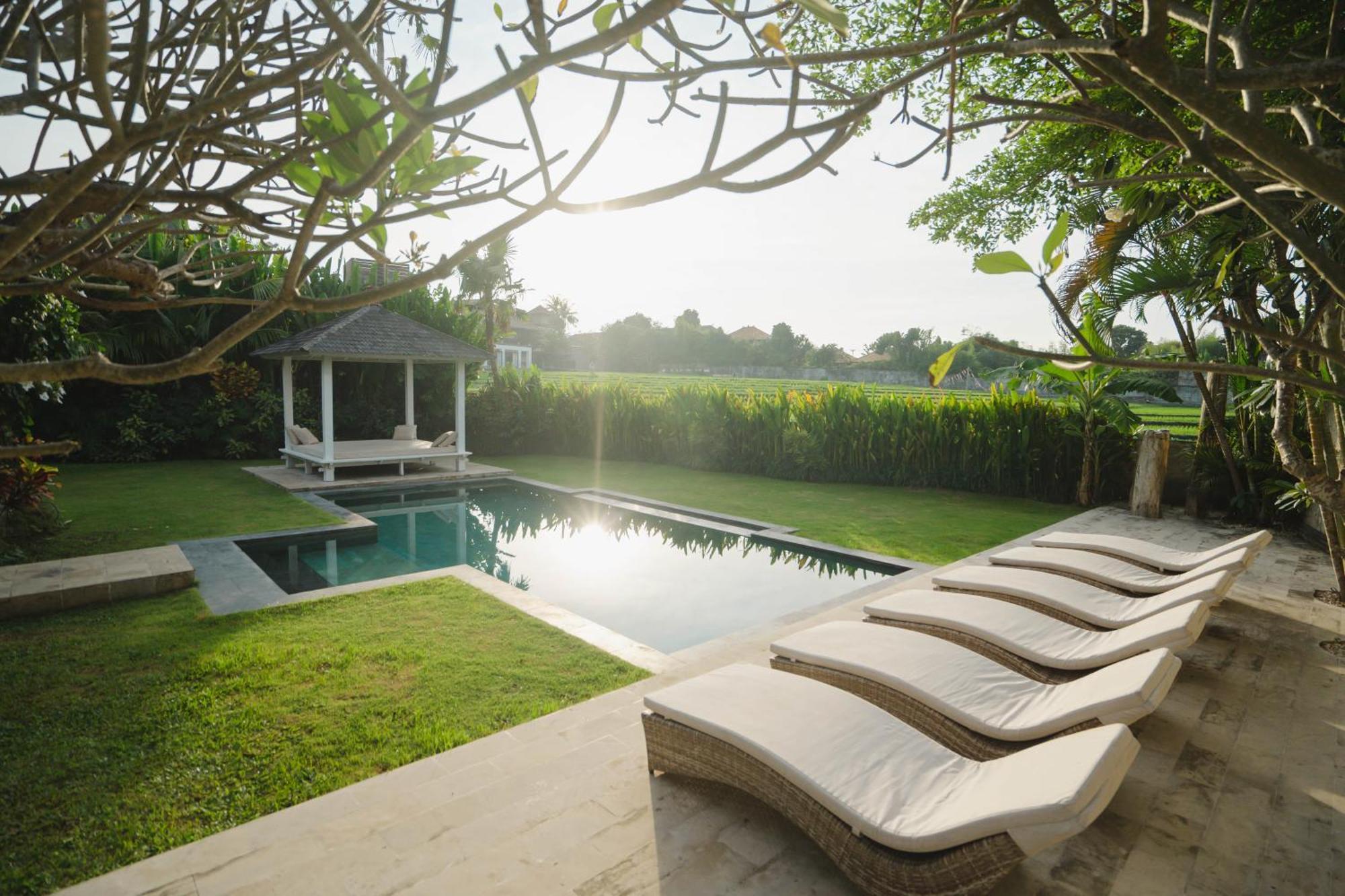Isaiya Boutique Hotel Canggu Extérieur photo