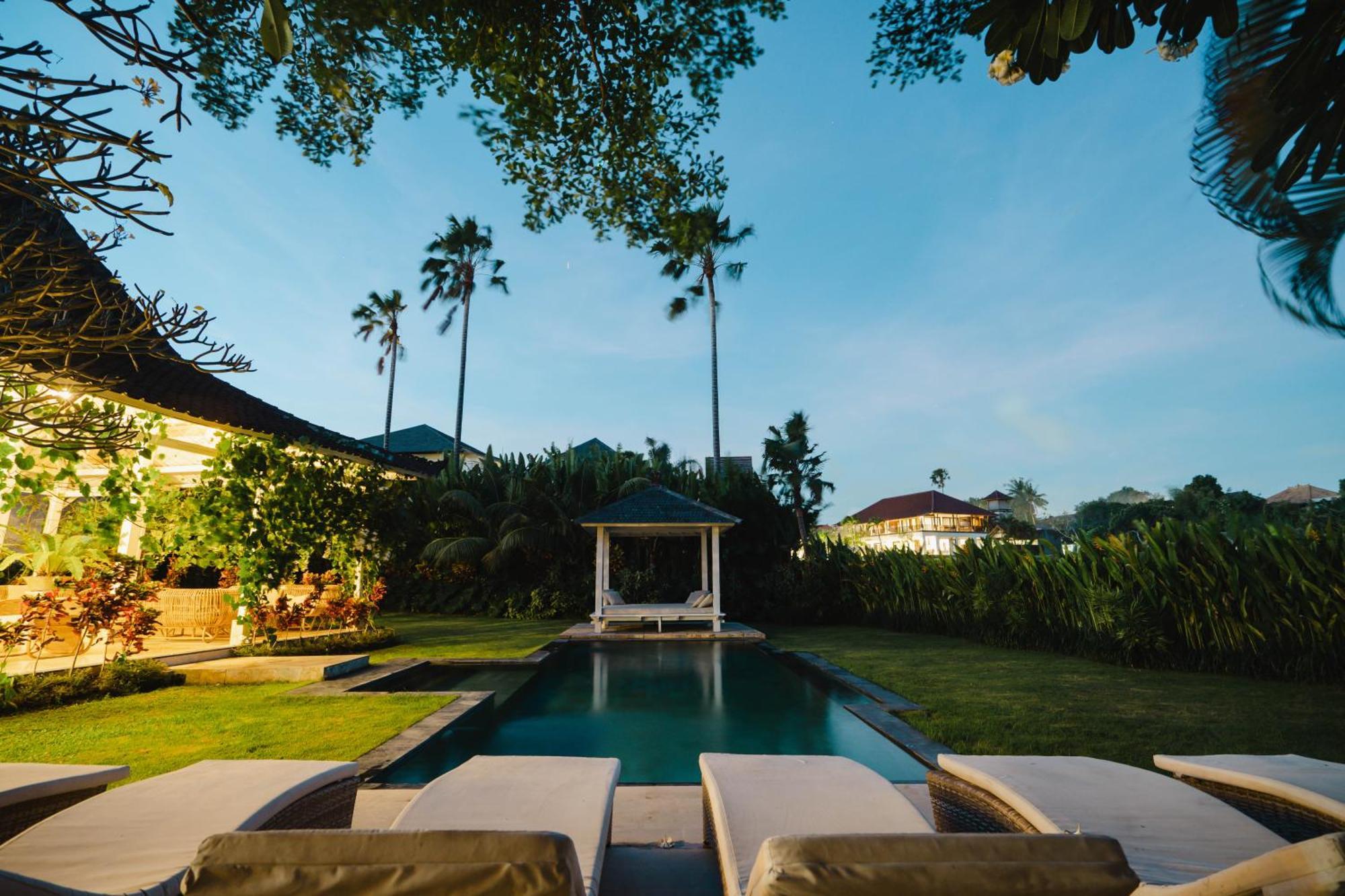 Isaiya Boutique Hotel Canggu Extérieur photo