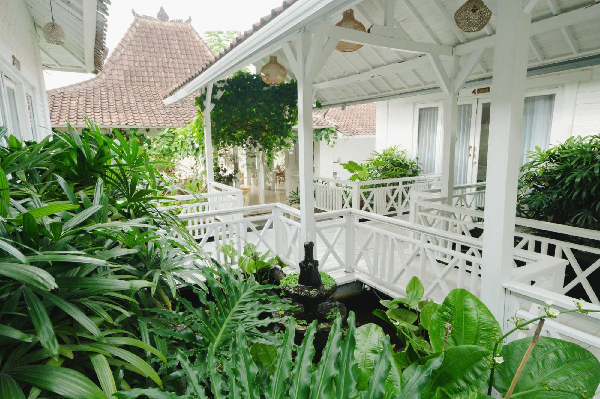 Isaiya Boutique Hotel Canggu Extérieur photo